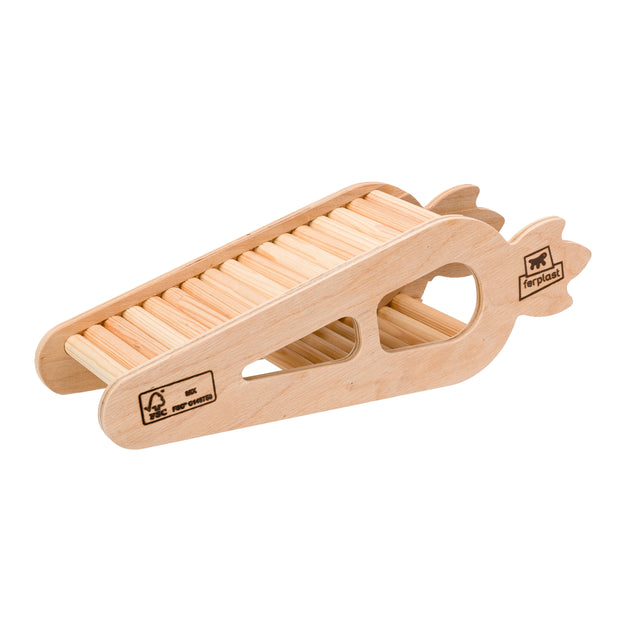 ARCADE CARROT Wooden hamster toy