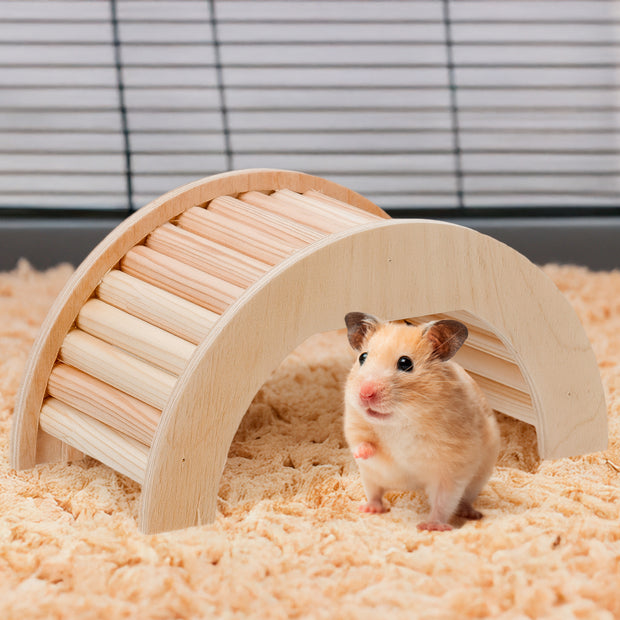 ARCADE ARCH Wooden hamster toy