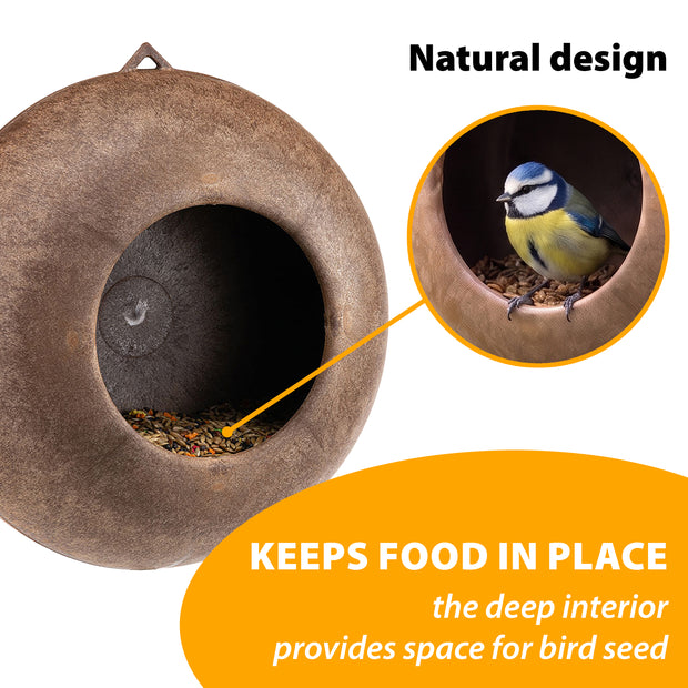 Outdoor feeder for wild birds